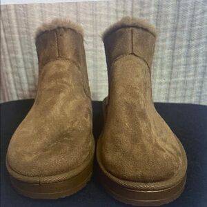 Women's Suede Ankle Booties - Tan